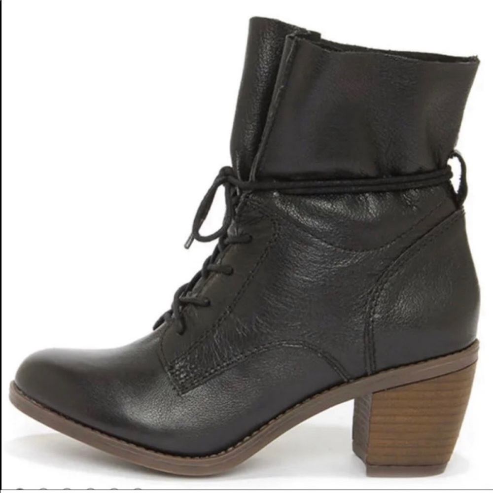 Steve Madden Gretchun Black Leather Slouchy Ankle Boots Size 7.5